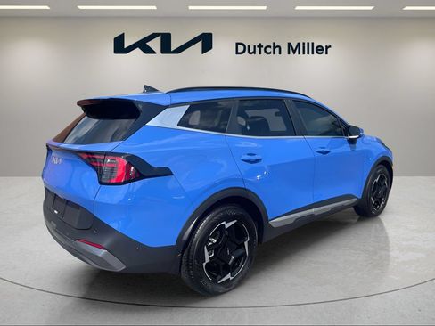 Used 2026 Kia Sportage EX w/ EX Panorama Roof Package FWD image 4