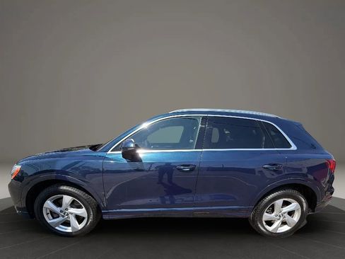 Used 2020 Audi Q3 2.0T Premium w/ Convenience Package AWD/4WD image 8