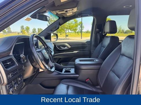 Used 2022 Chevrolet Suburban LT w/ Max Trailering Package AWD/4WD image 8