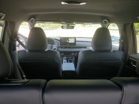 New 2026 Mitsubishi Outlander LE AWD/4WD image 37