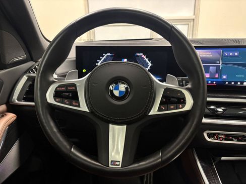 Used 2026 BMW X5 xDrive40i w/ M Sport Package AWD/4WD image 25