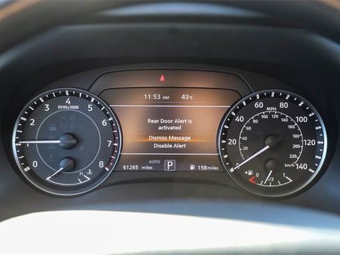 Used 2022 Nissan Armada SL w/ Captain's Chairs Package image 23