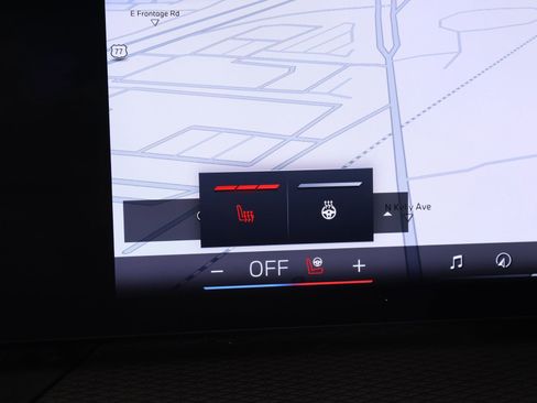 Used 2025 BMW 330i xDrive Sedan image 8