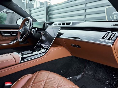 Used 2026 Mercedes-Benz Maybach S 680 4MATIC image 46