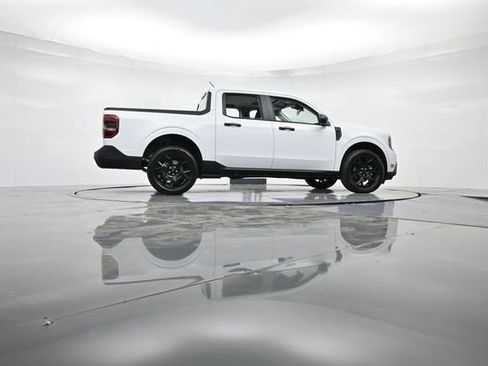 New 2025 Ford Maverick XLT w/ XLT Luxury Package image 31