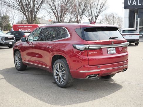New 2026 Buick Enclave Avenir w/ Super Cruise Package AWD/4WD image 9