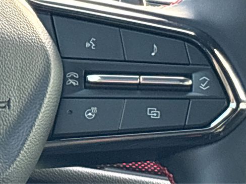 New 2026 Chevrolet Traverse RS image 17