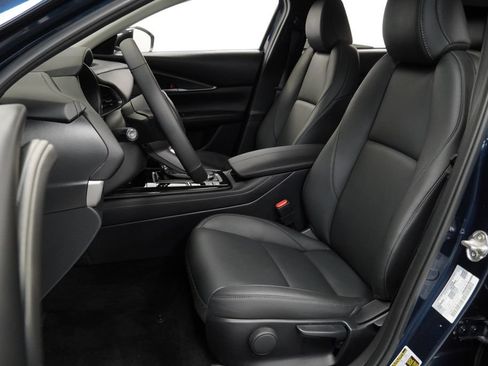 Used 2025 MAZDA CX-30 AWD 2.5 S w/ Select Sport Pkg image 4
