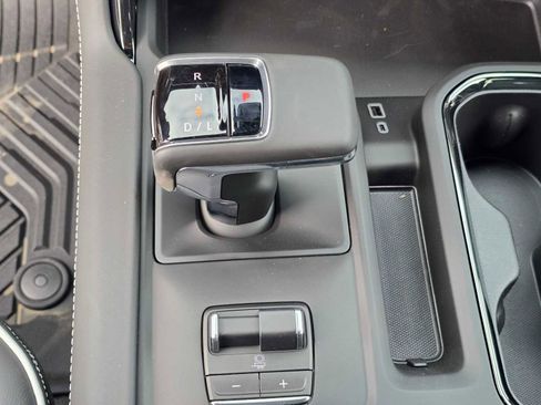 New 2024 GMC Sierra 1500 AT4X w/ AT4X AEV Edition image 33