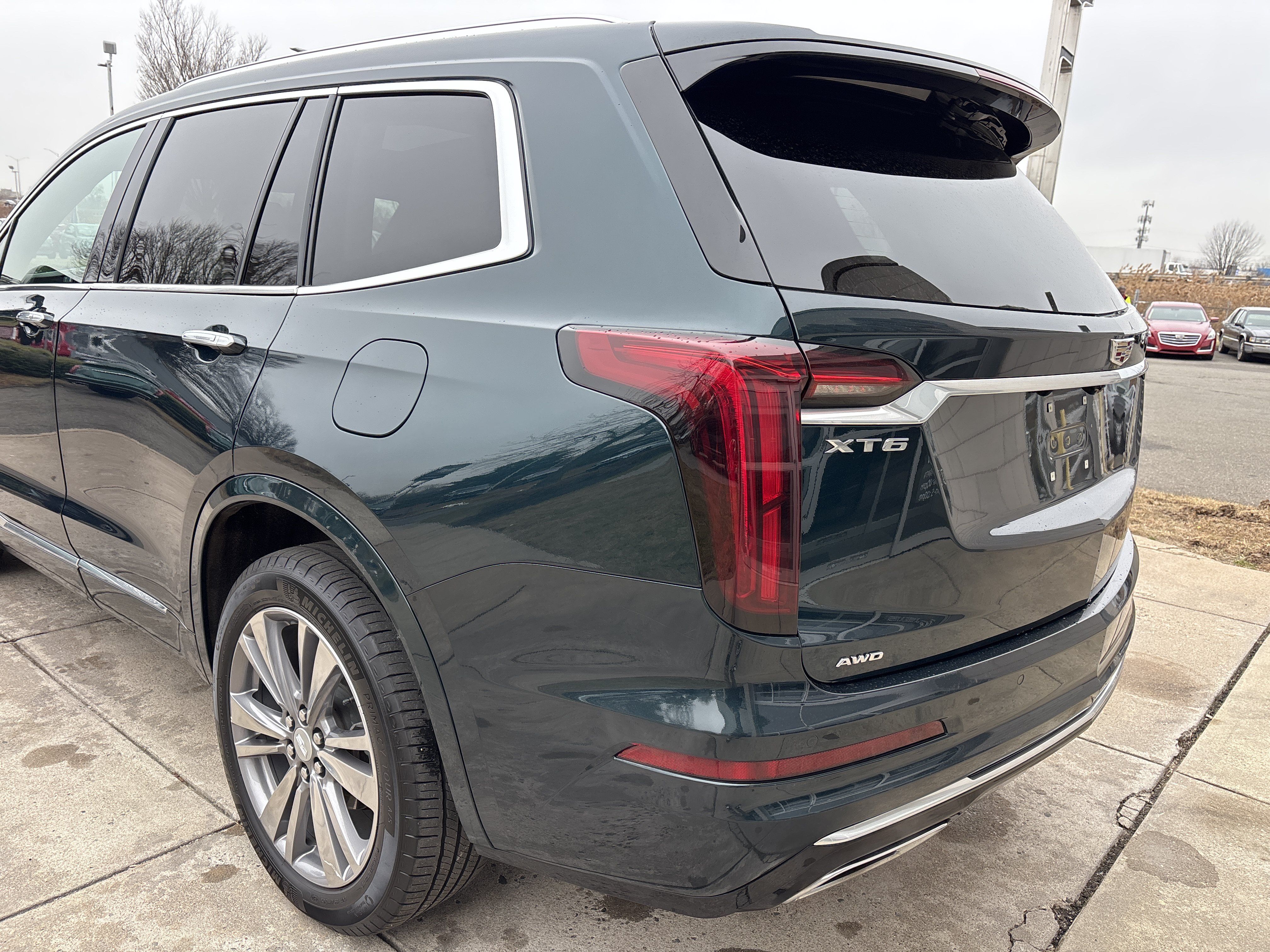 Used 2025 Cadillac XT6 Premium Luxury AWD/4WD image 20