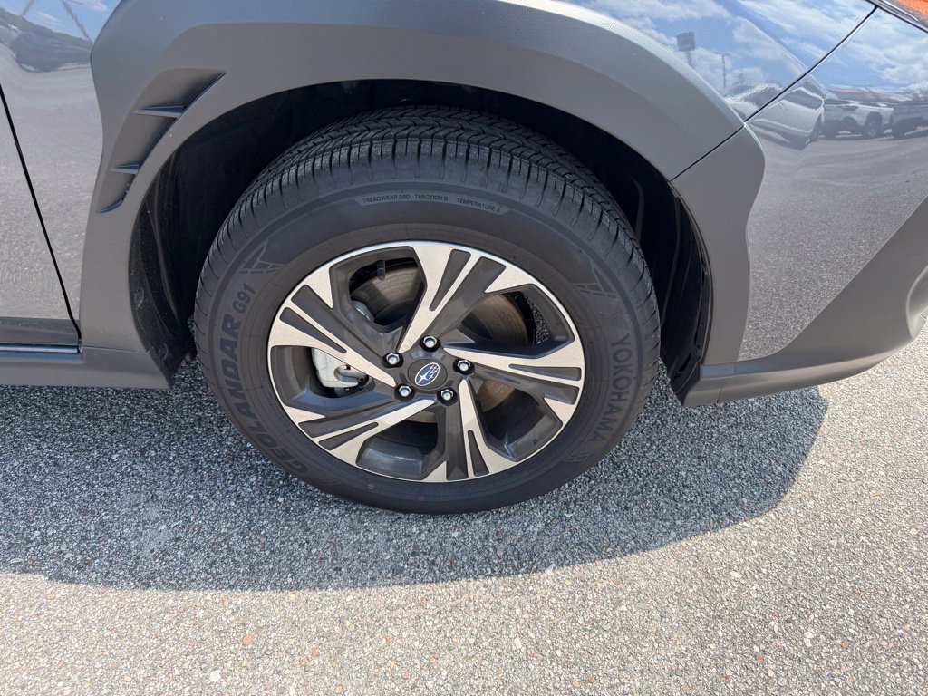 Used 2026 Subaru Crosstrek 2.5i Premium AWD/4WD image 4