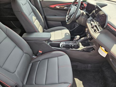 New 2026 Chevrolet TrailBlazer RS w/ Convenience Package FWD image 10