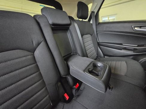 Used 2022 Ford Edge SE w/ Black Appearance Package image 26