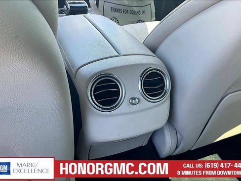 Used 2019 Mercedes-Benz E 300 image 10