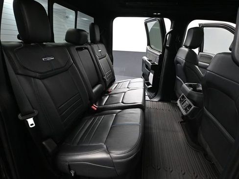 Used 2025 Ford F250 Platinum image 47