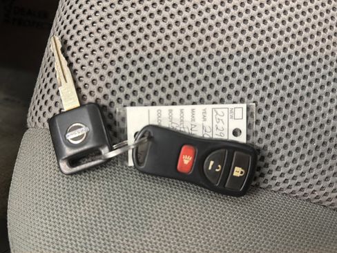 Used 2018 Nissan Frontier SV AWD/4WD image 22