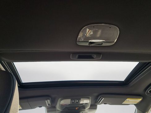 Certified 2026 Subaru Crosstrek 2.5i Sport w/ Crosstrek Mirror Package AWD/4WD image 18