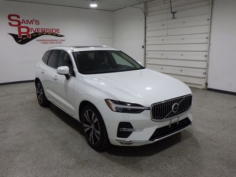 Used 2022 Volvo XC60 B6 Inscription w/ Advanced Package image 7