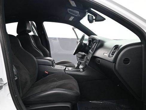 Used 2019 Dodge Charger Scat Pack w/ Plus Group RWD image 22