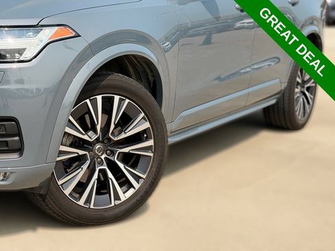 Used 2022 Volvo XC90 T6 Momentum w/ Advanced Package AWD/4WD image 8