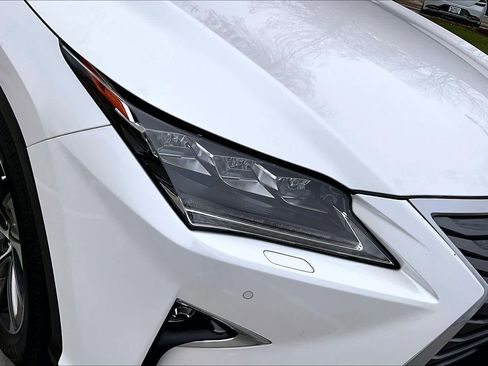 Used 2018 Lexus RX 350L Luxury image 25