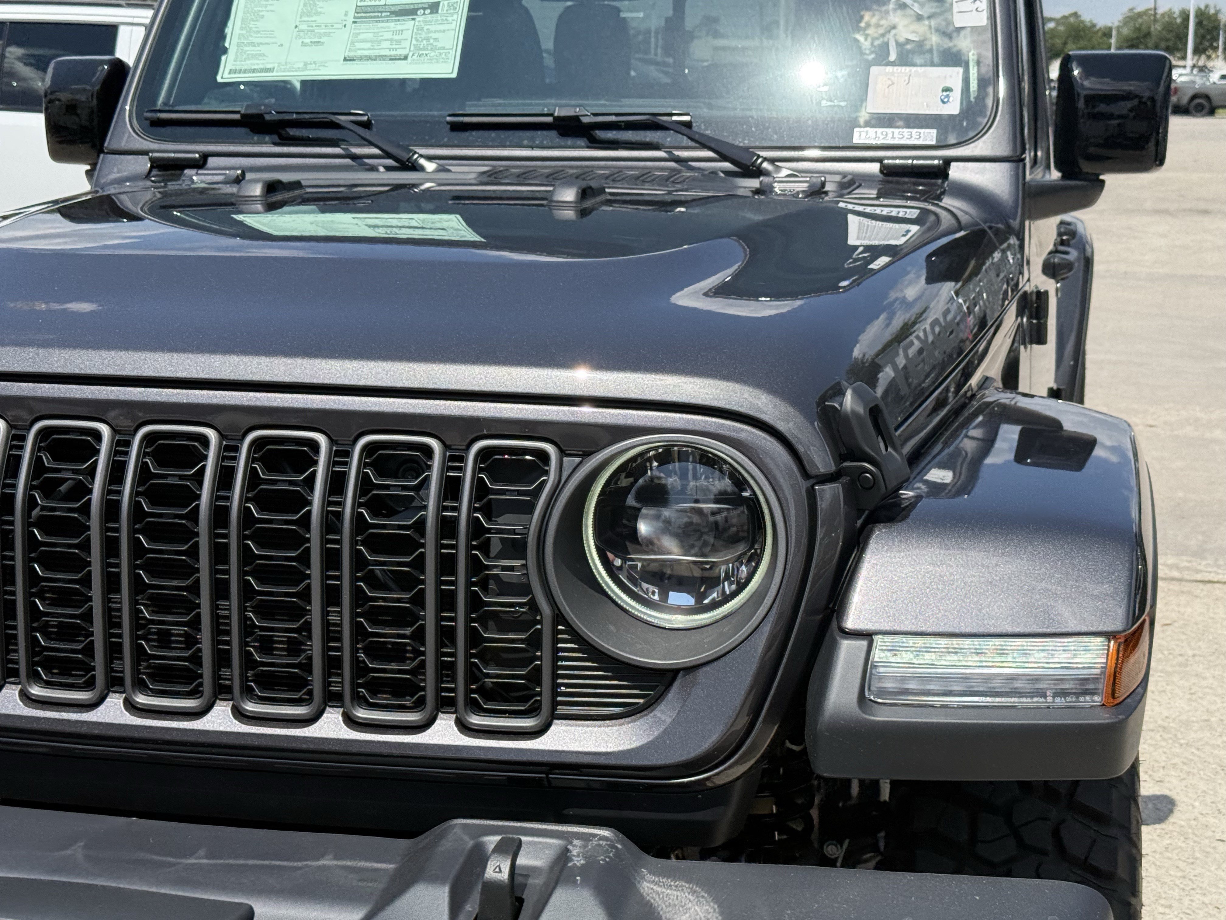 New 2026 Jeep Gladiator Mojave AWD/4WD image 10