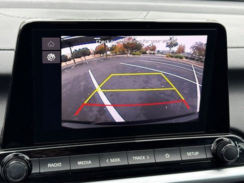 Certified 2023 Kia Forte LXS w/ LXS Technology Package image 24