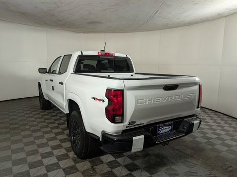 New 2026 Chevrolet Colorado W/T w/ WT Custom Package AWD/4WD image 4