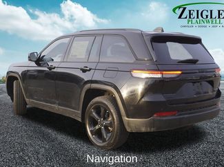 Used 2023 Jeep Grand Cherokee Altitude video 2