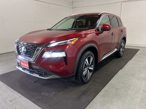 Used 2023 Nissan Rogue SL w/ SL Premium Package AWD/4WD image 3