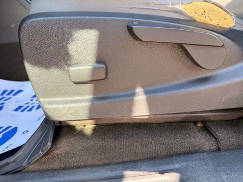 Used 2015 Chevrolet Colorado W/T image 13