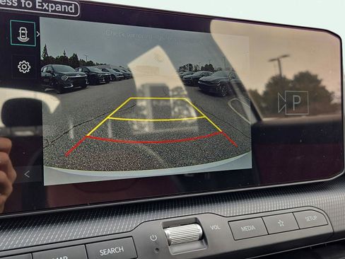 New 2025 Kia K4 GT-Line image 29