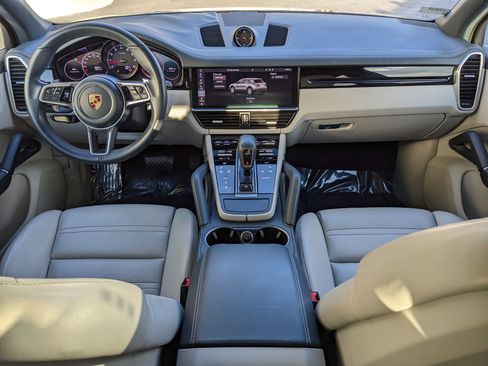 Certified 2019 Porsche Cayenne image 15
