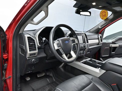 Used 2020 Ford F350 Lariat w/ Lariat Ultimate Package AWD/4WD image 17
