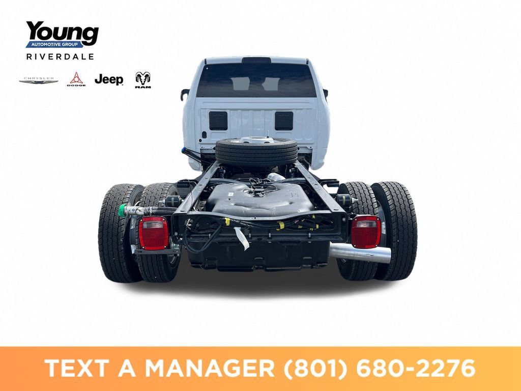 New 2026 RAM 5500 Tradesman w/ Chrome Appearance Group AWD/4WD image 4