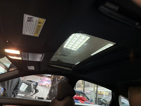 Used 2018 Honda Accord Sport image 20