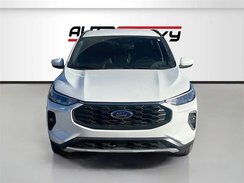 Used 2025 Ford Escape ST-Line Elite image 2