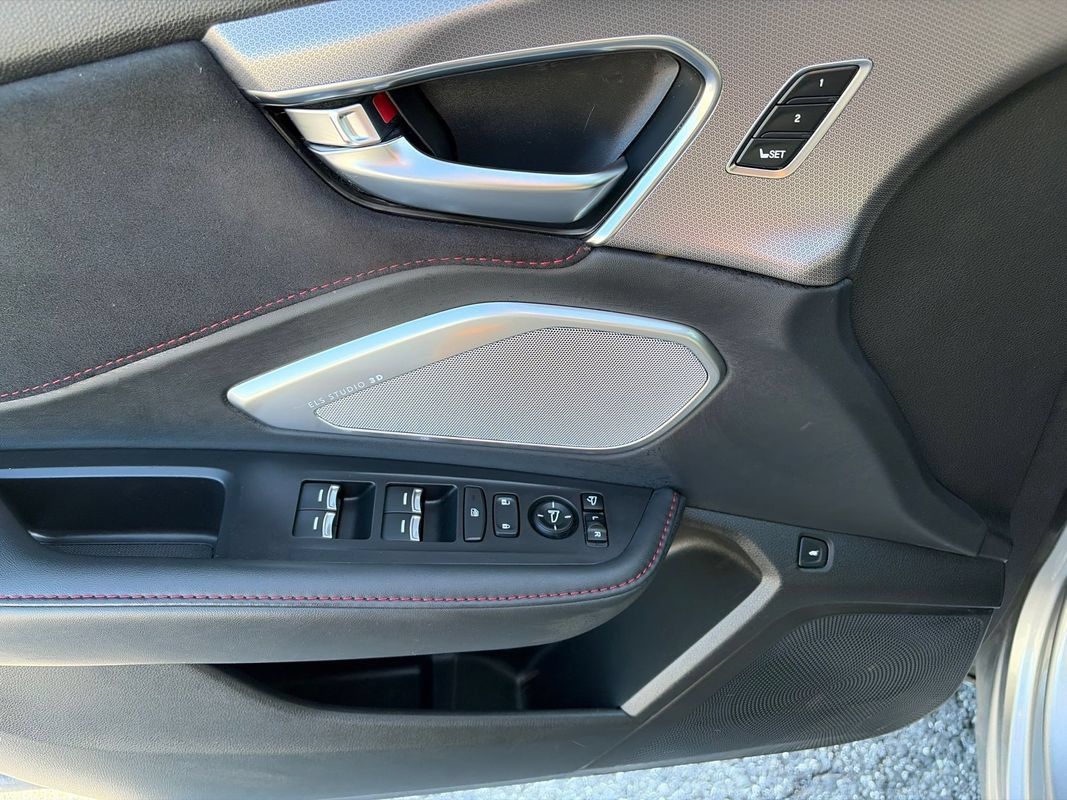 Used 2023 Acura RDX w/ Advance Package AWD/4WD image 16