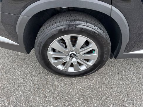 Used 2025 Hyundai Palisade SEL AWD/4WD image 17