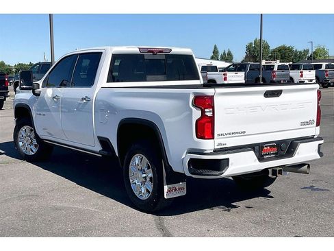 Used 2023 Chevrolet Silverado 3500 High Country w/ Z71 Off-Road Package AWD/4WD image 13