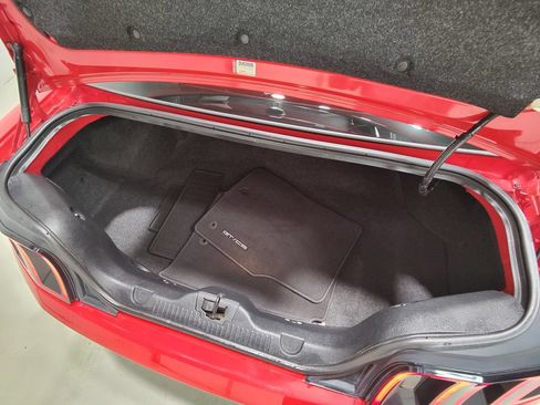 Used 2014 Ford Mustang GT w/ Equipment Group 402A RWD image 9
