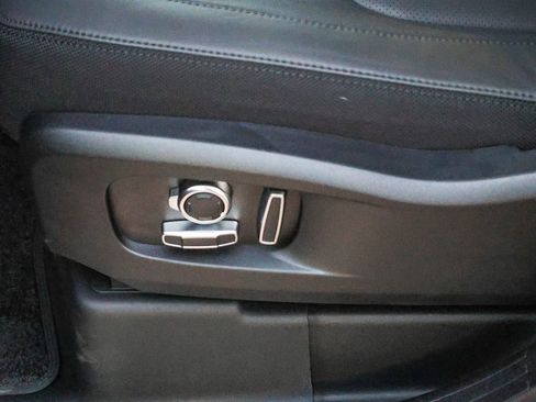 New 2026 Land Rover Defender 130 V8 image 31