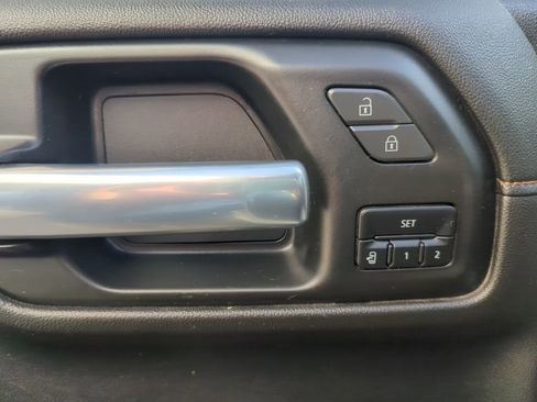 Used 2021 GMC Sierra 1500 AT4 w/ AT4 Value Package image 25