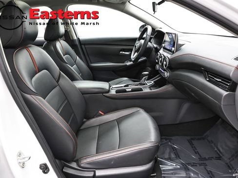 Used 2024 Nissan Sentra SR w/ SR Premium Package FWD image 24