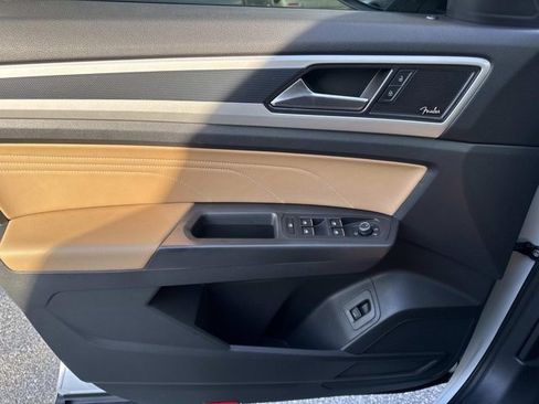 Used 2023 Volkswagen Atlas Cross Sport SEL Premium R-Line image 7