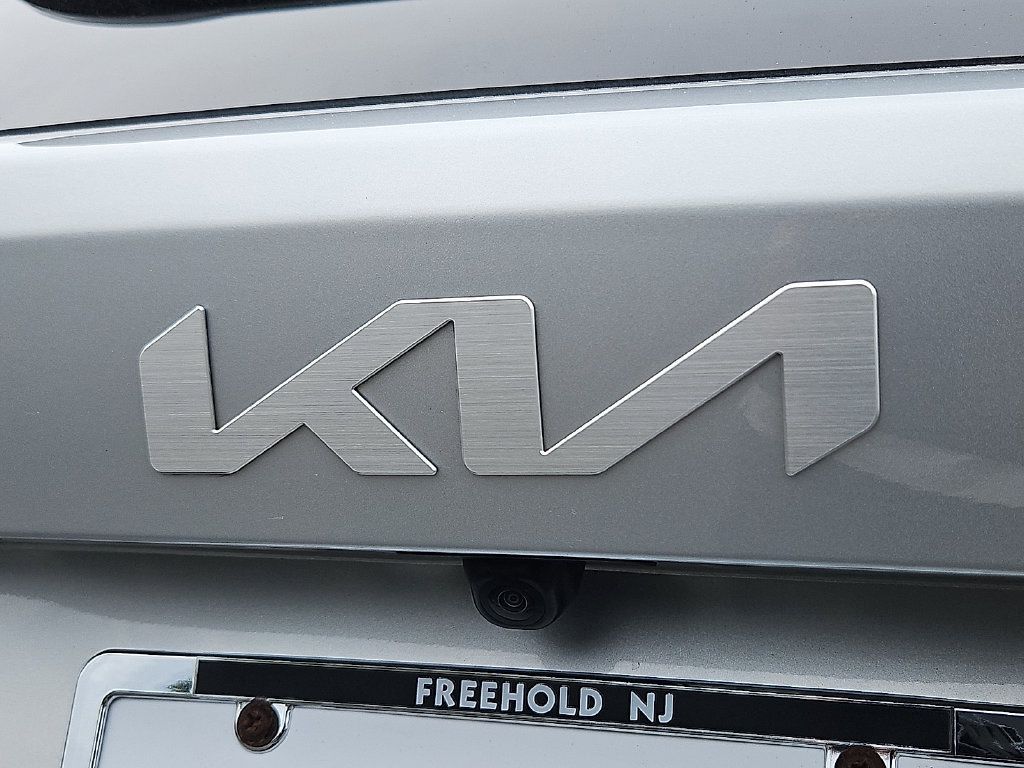 Certified 2022 Kia Sorento X-Line EX AWD/4WD image 33