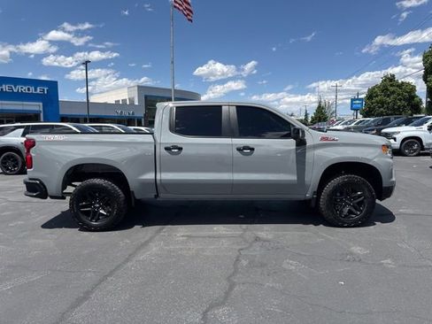 Used 2024 Chevrolet Silverado 1500 LT Trail Boss w/ Convenience Package II AWD/4WD image 8