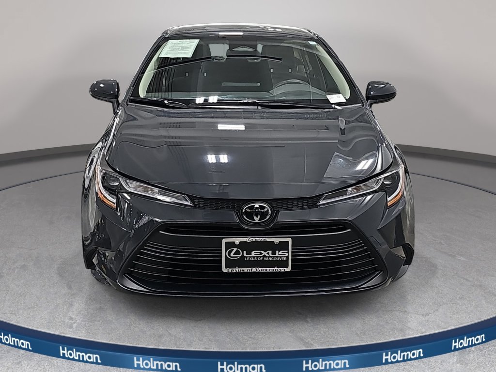 Used 2024 Toyota Corolla LE FWD image 3