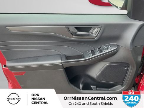 Used 2025 Ford Escape Active FWD image 16