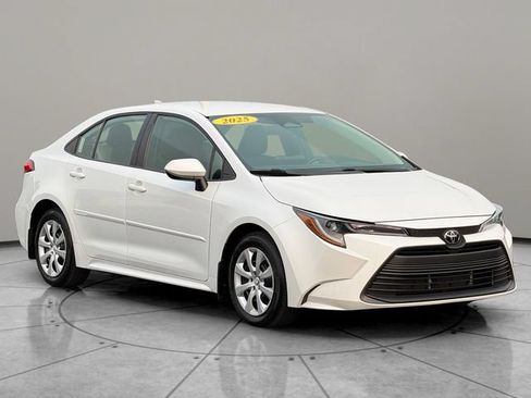 Certified 2025 Toyota Corolla LE FWD image 8